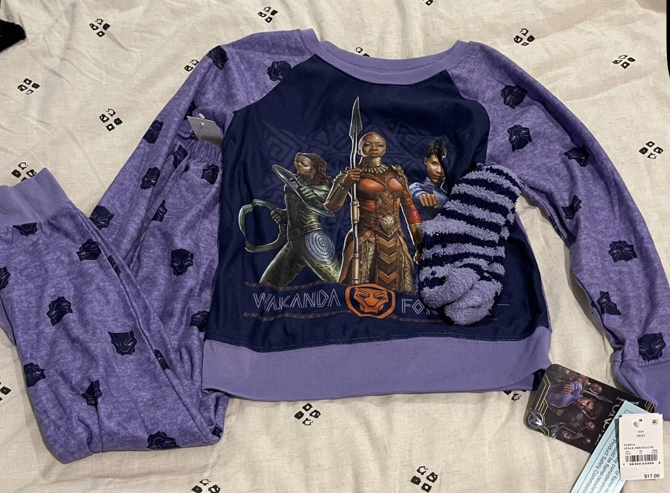 Girls Marvel Black Panther Dora Milaje Pajama Set with Cozy Socks - Purple
